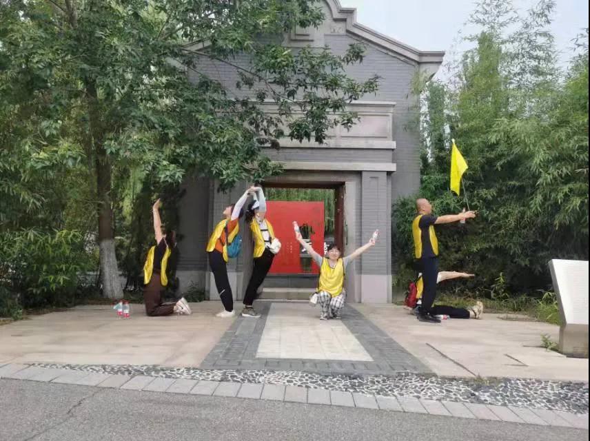 1640931731313011687.jpg 6.jpg