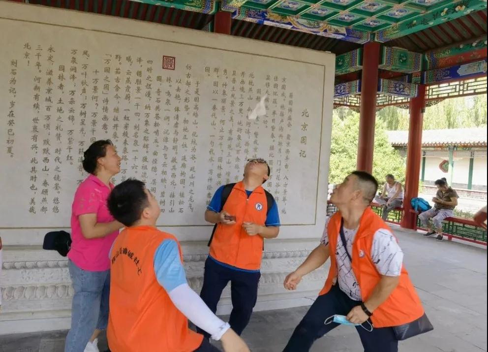 1640931840511095248.jpg 12.jpg